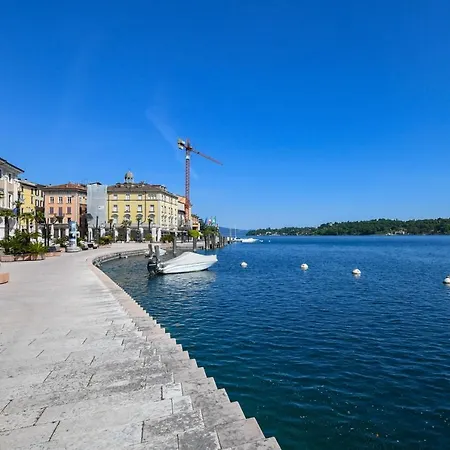 Belvedere - Garda Leisure Salò Extérieur photo